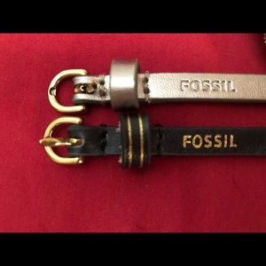 Fossil belt bundle. Size small. Silver and black.